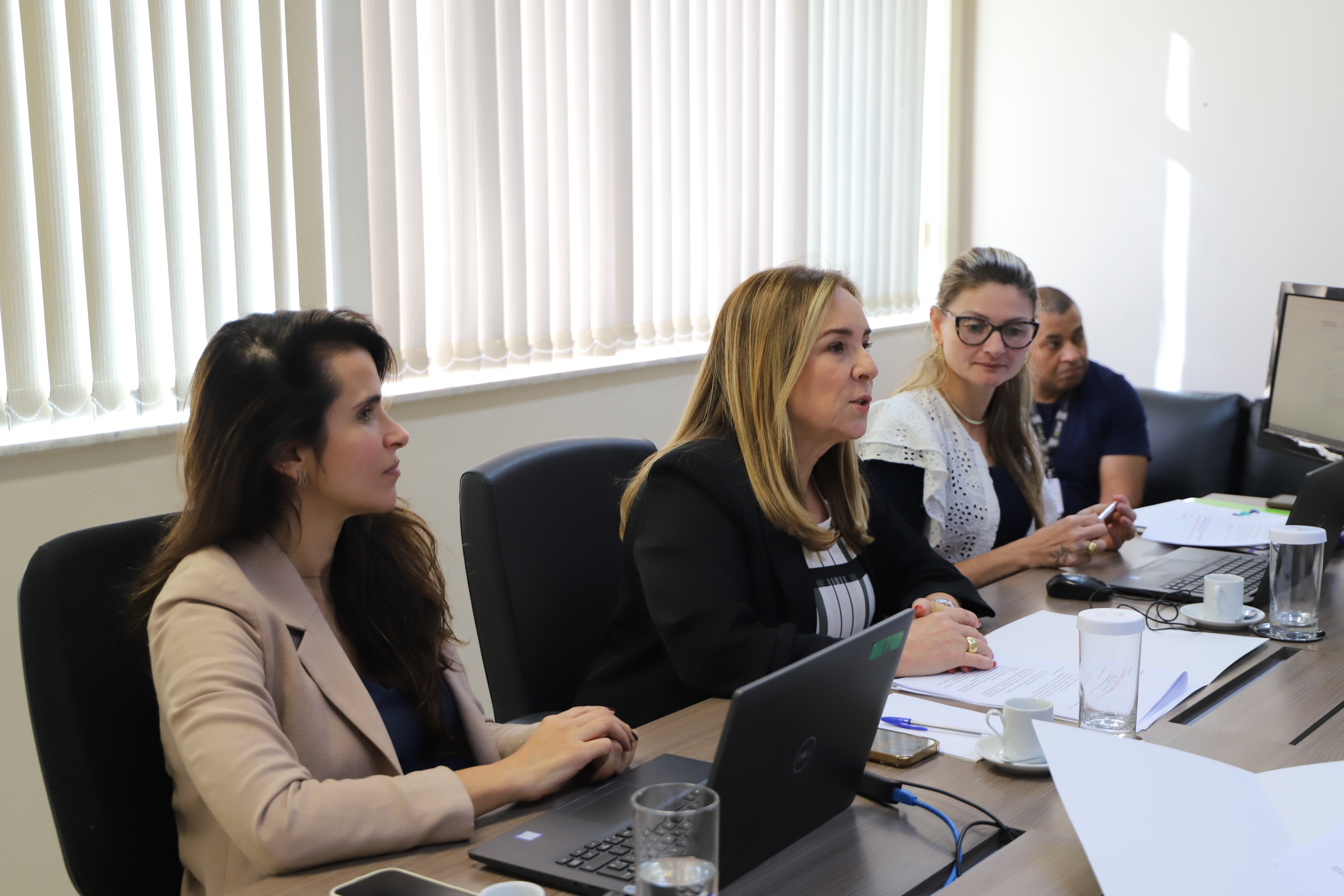 Carolina Paiva, Maria Silvana Tedesco e  Camila Frigo 