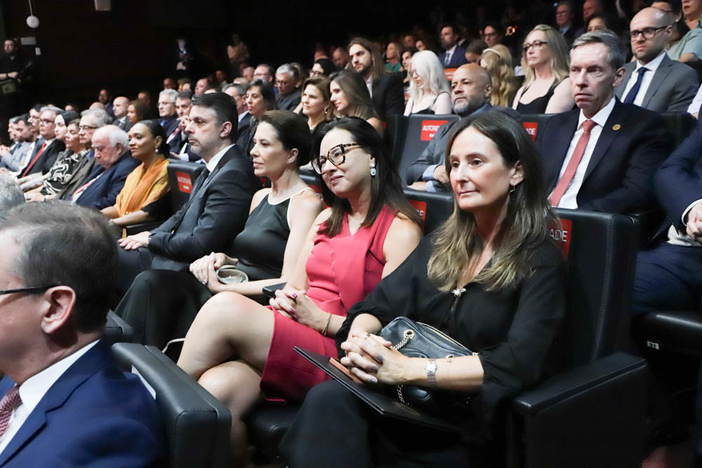 Renato Fagundes, Aline Fagundes, Eliane Melgarejo e Luciana Xavier.