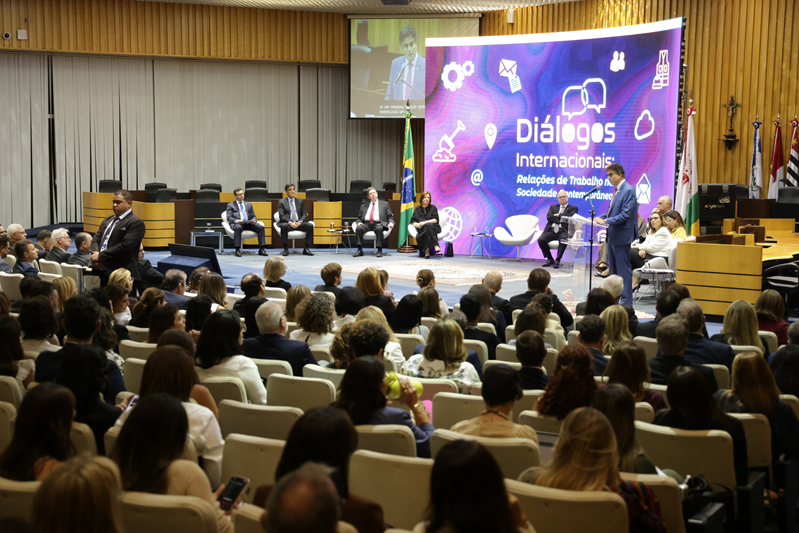 Abertira do Congresso Internacional Diálogos Internacionais: Relações de Trabalho na Sociedade Contemporânea