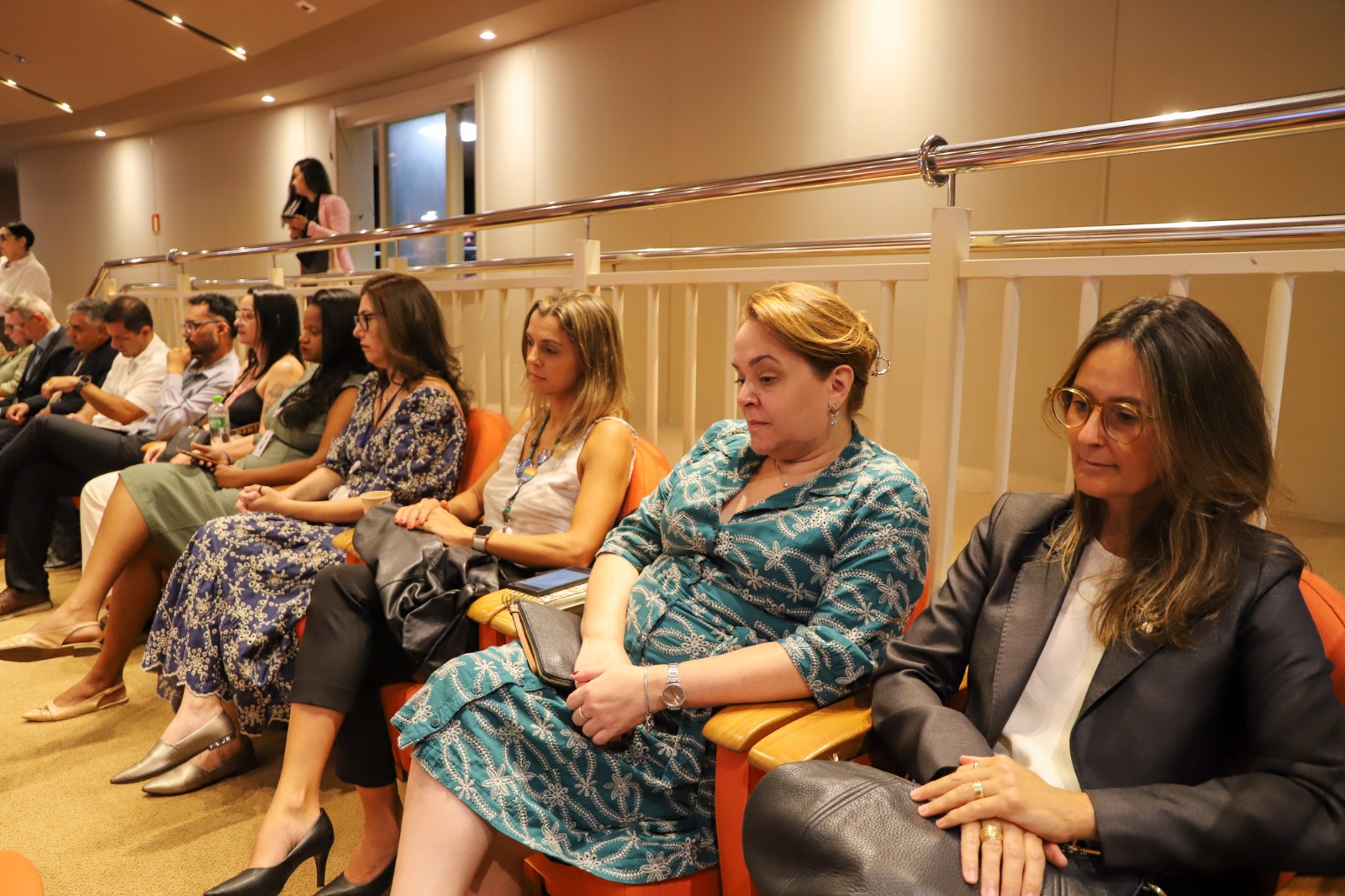 A foto mostra demais representantes do TRT-RS na plateia.