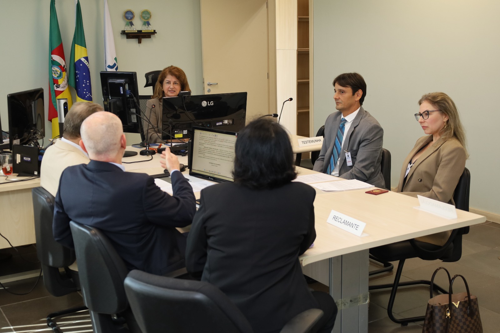 Conciliação em sala de audiências