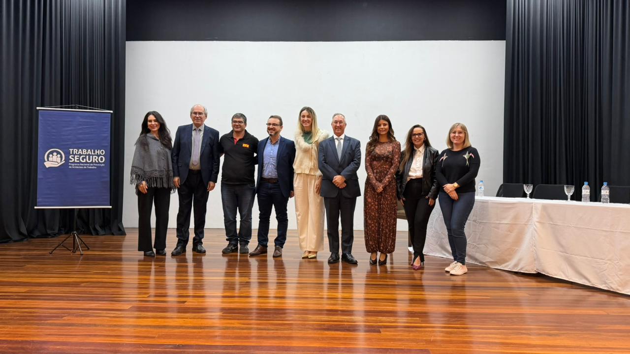 Autoridades presentes no evento