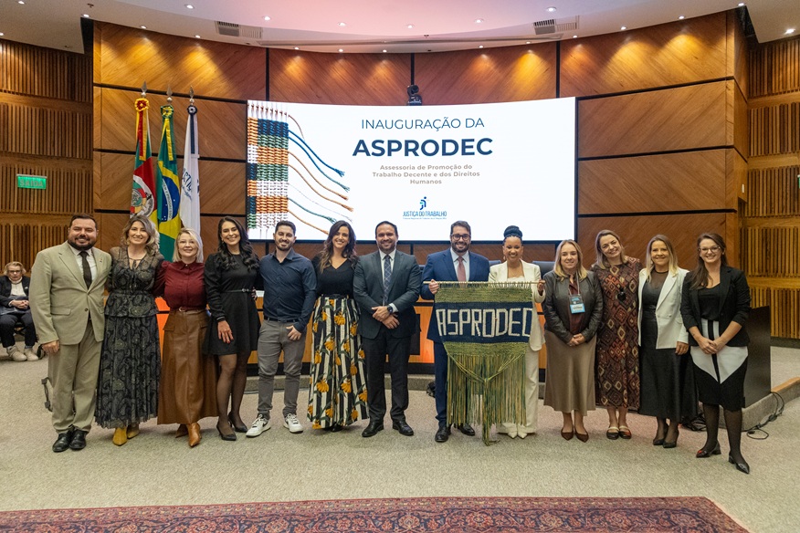 Danilo, Anita, Laís, Gabriela Leal, Felipe, Priscila, Otávio, Alexandre, Roberta, M. Silvana, Gabriela Lenz, Taís e Lara