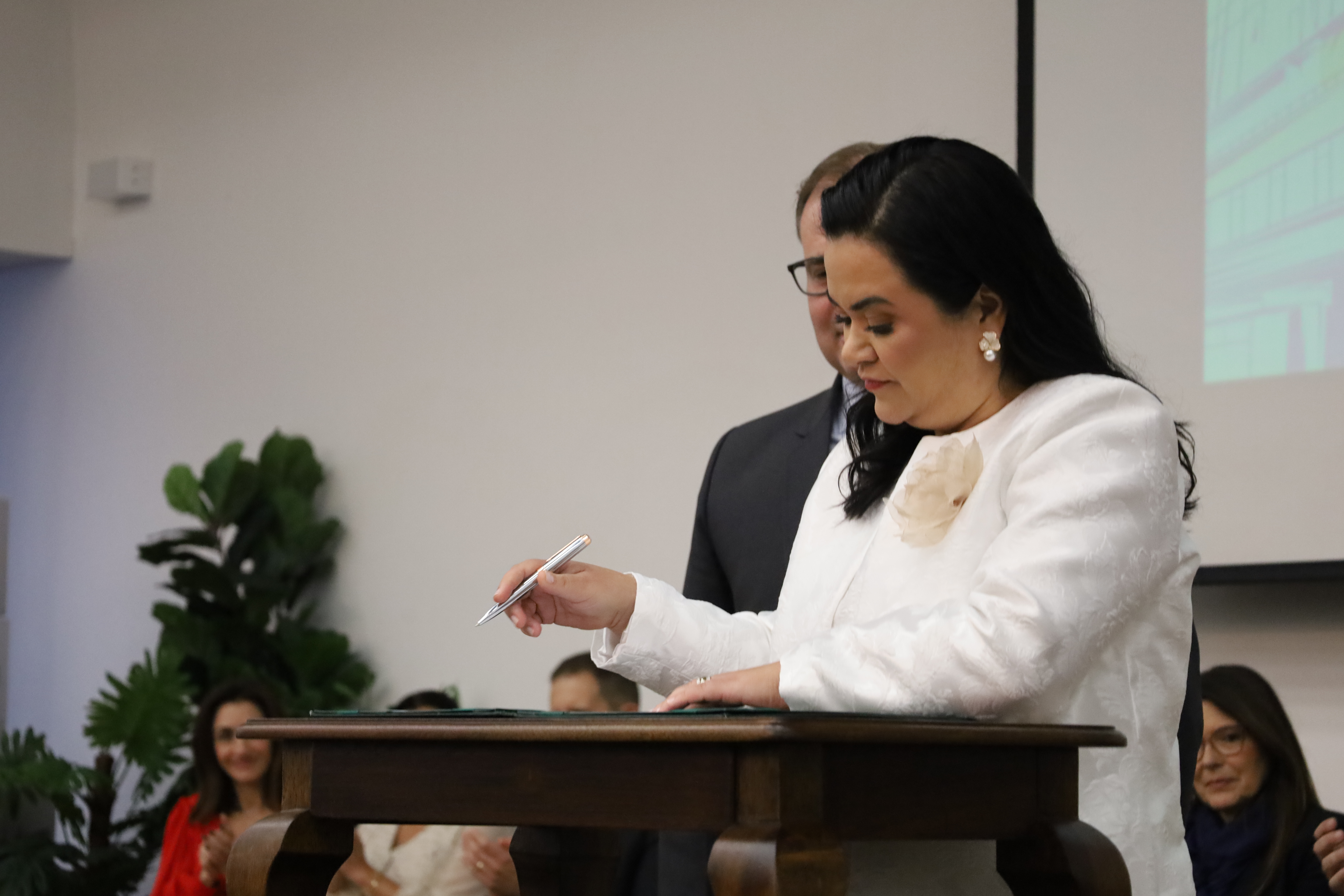 Larissa Rocha Ferreira Caon, nova defensora pública-geral do RS
