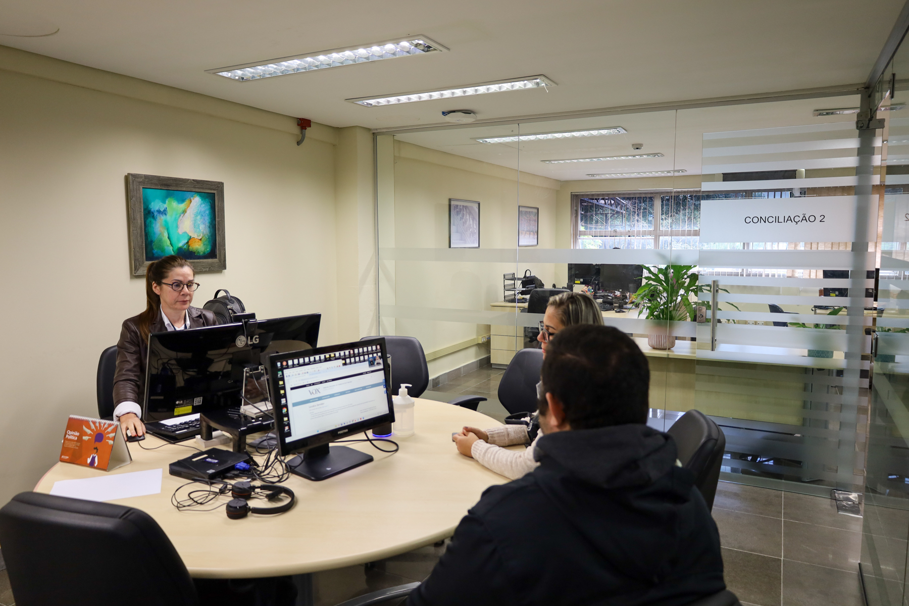 Audiência no Cejusc 1º Grau, nesta segunda-feira