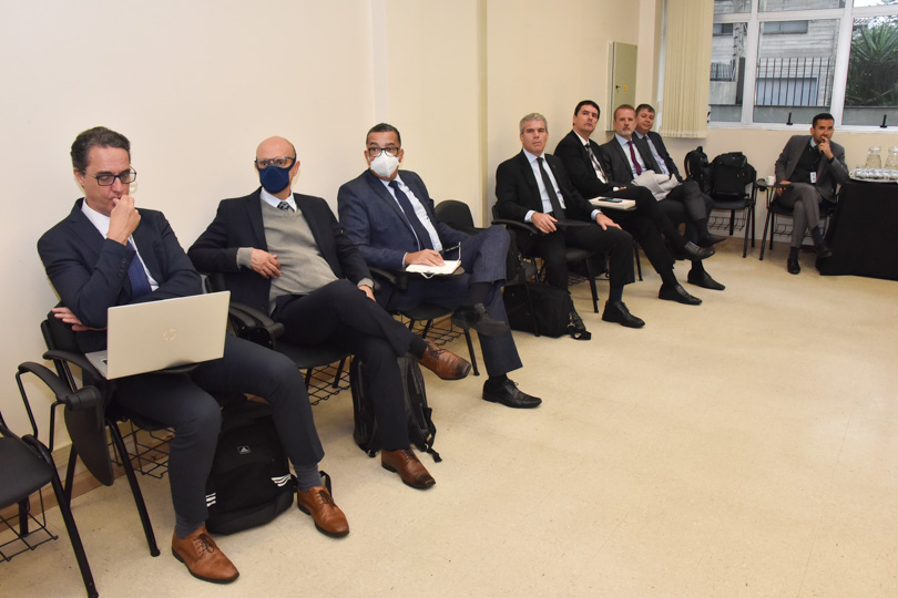 Foto de participantes da reunião