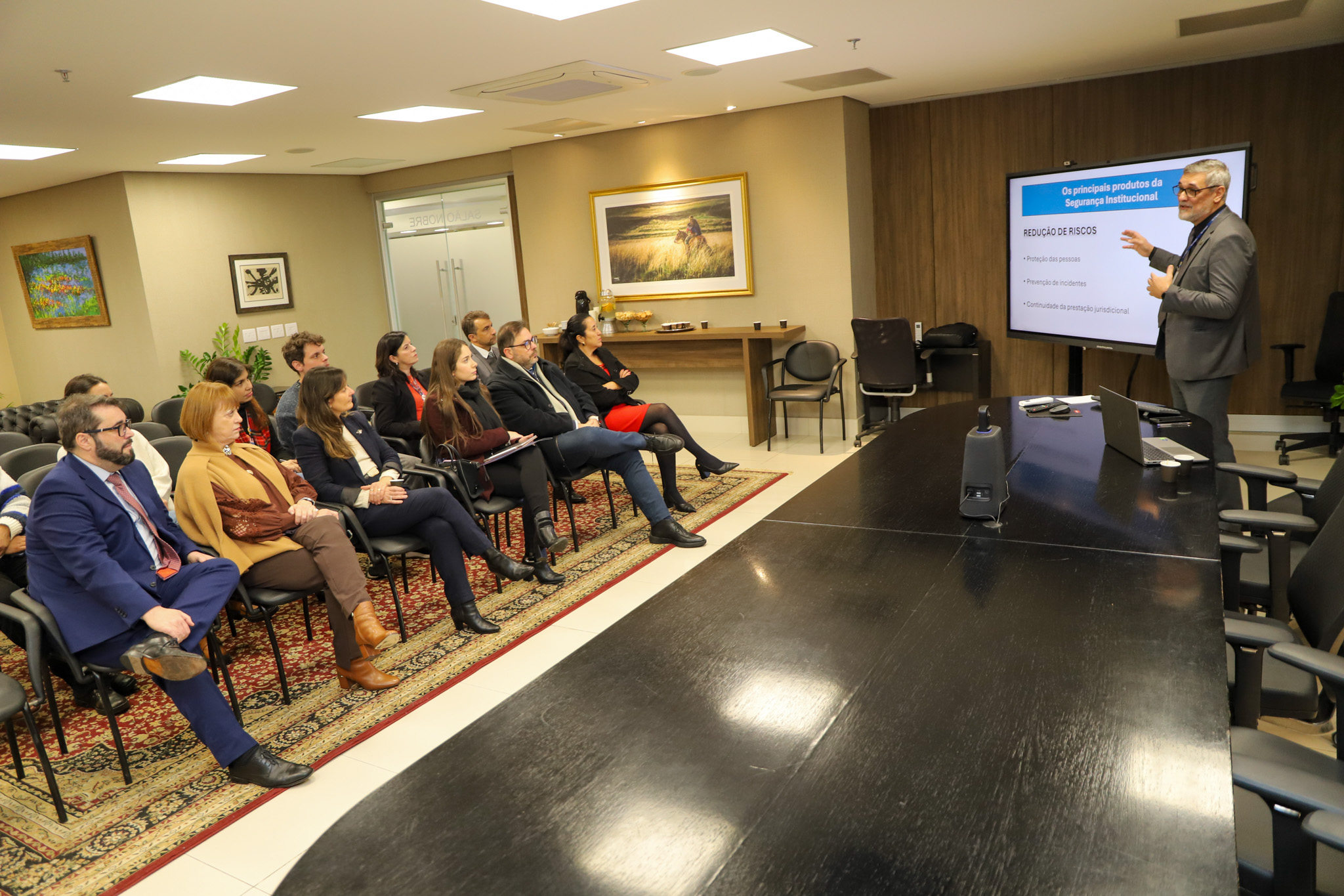Apresentação pelo servidor João Peixoto do sistema Aegis.