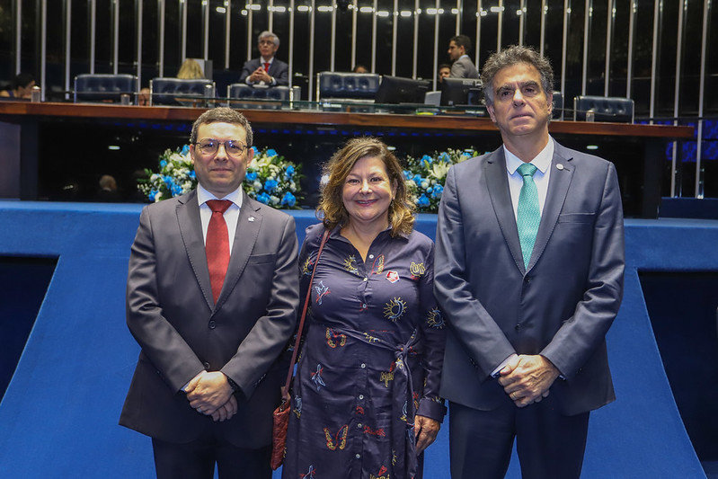 Valter Pugliesi (presidente da Anamatra), Carmen Gonzalez (ouvidora da mulher e das ações afirmativas do TRT-RS) e ministro Luiz Philippe Vieira de Melo Filho (presidente do TST)