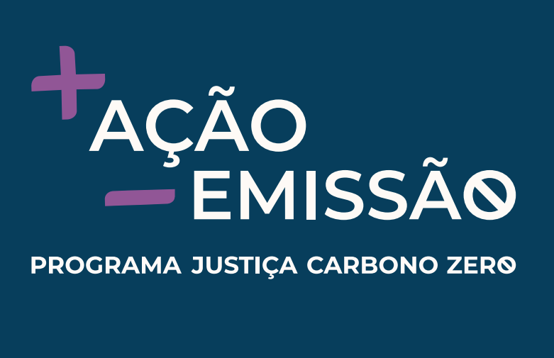 O Card possui um fundo azul escuro com o texto principal em destaque: "+ AÇÃO — EMISSÃO"