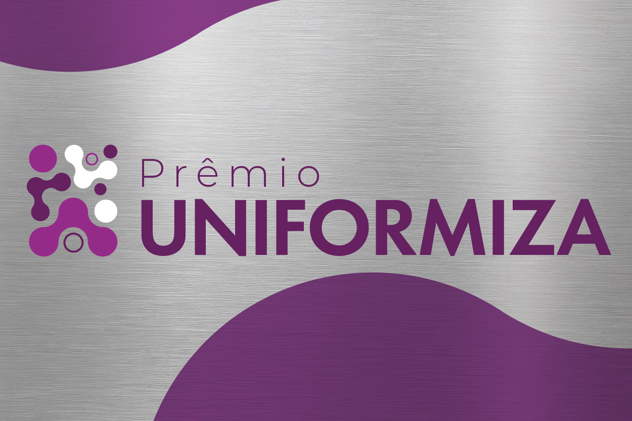 Trata-se de um card com as palavras Prêmio Uniformiza.