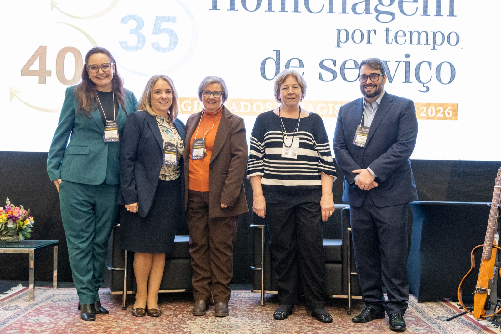 Juíza Maria Cristina Perez, Desa. Maria Silvana Tedesco, Desa. Rosane Casa Nova, Desa. Ana Luiza Kruse e Des. Alexandre Cruz.