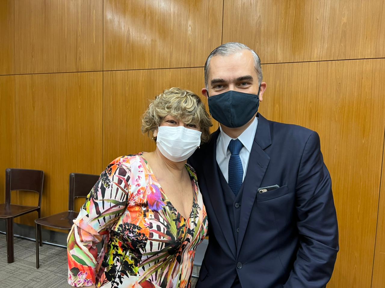 Desembargadora Carmen e juiz Homero Batista Mateus da Silva (TRT-2)