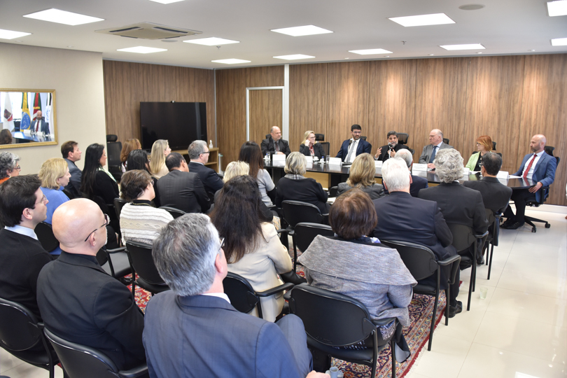 Reunião com os desembargadores do TRT-4