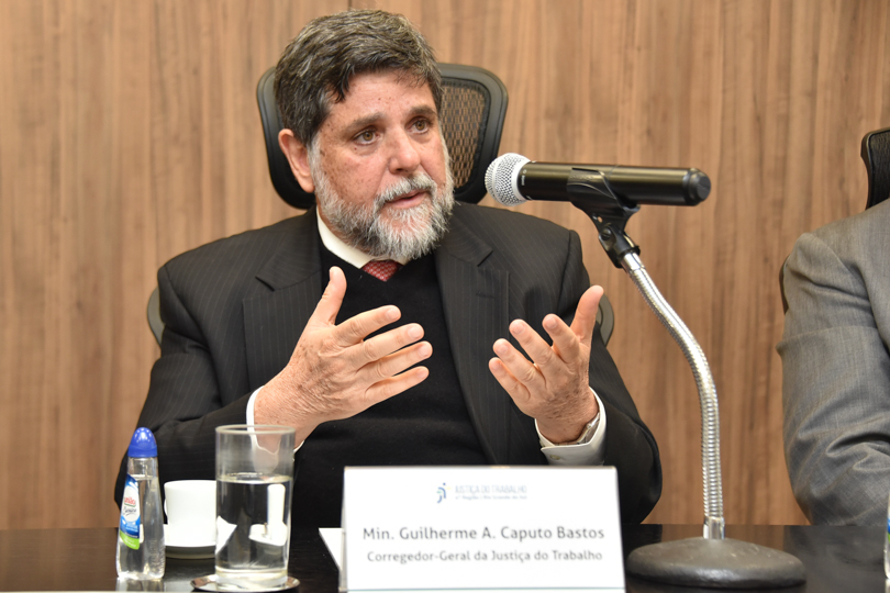 Ministro Guilherme Caputo Bastos