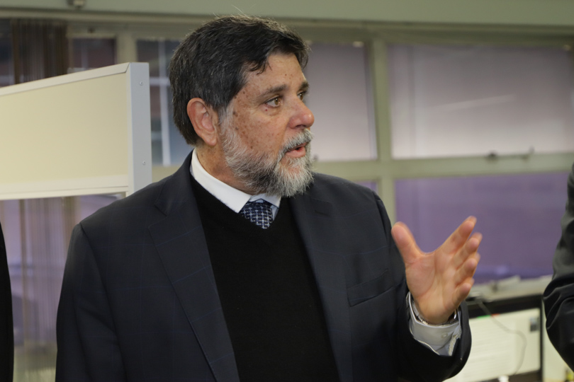 Ministro Caputo Bastos