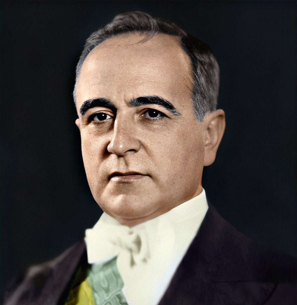 Vargas002 - 1.jpg