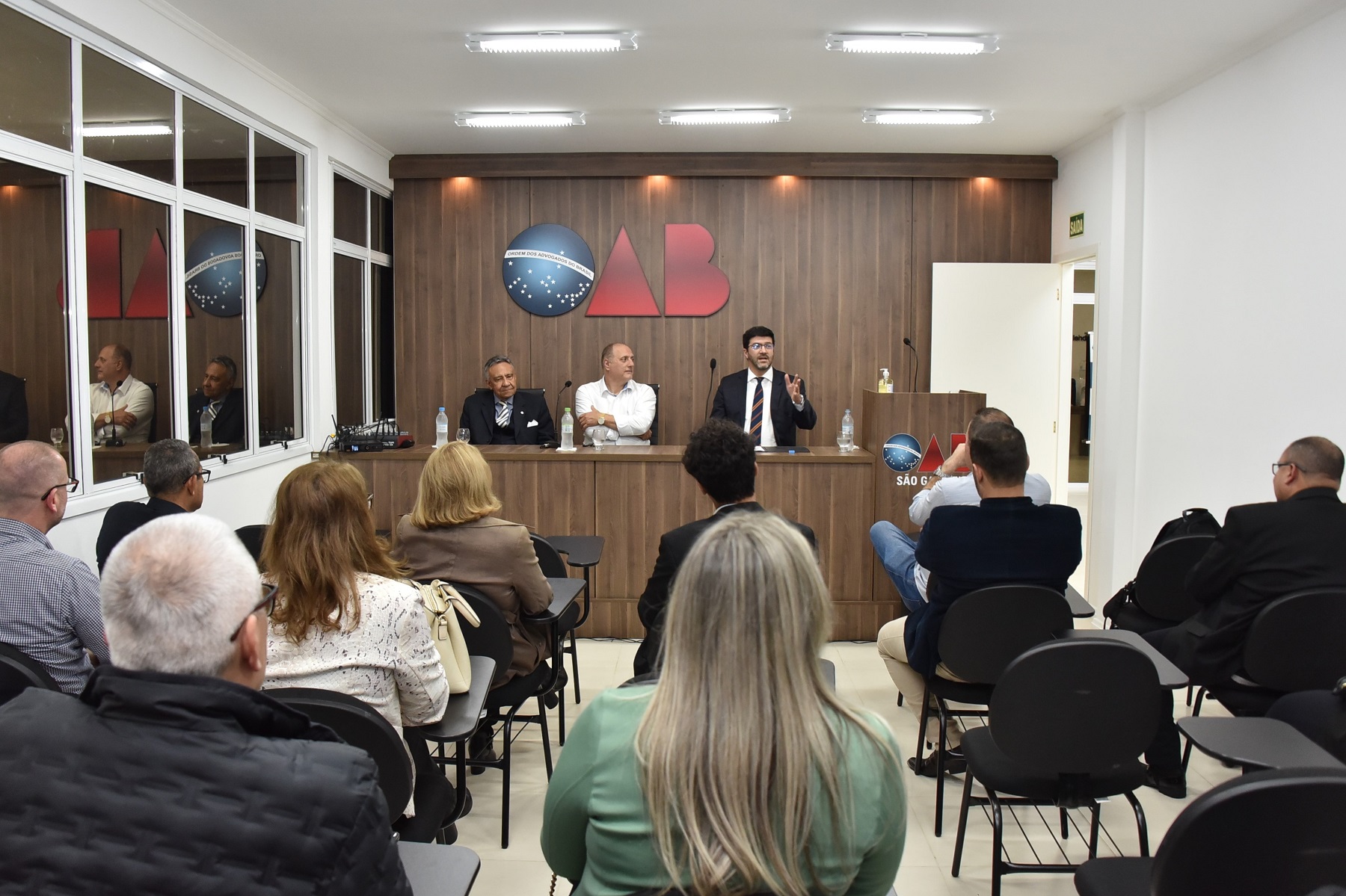 Público e mesa