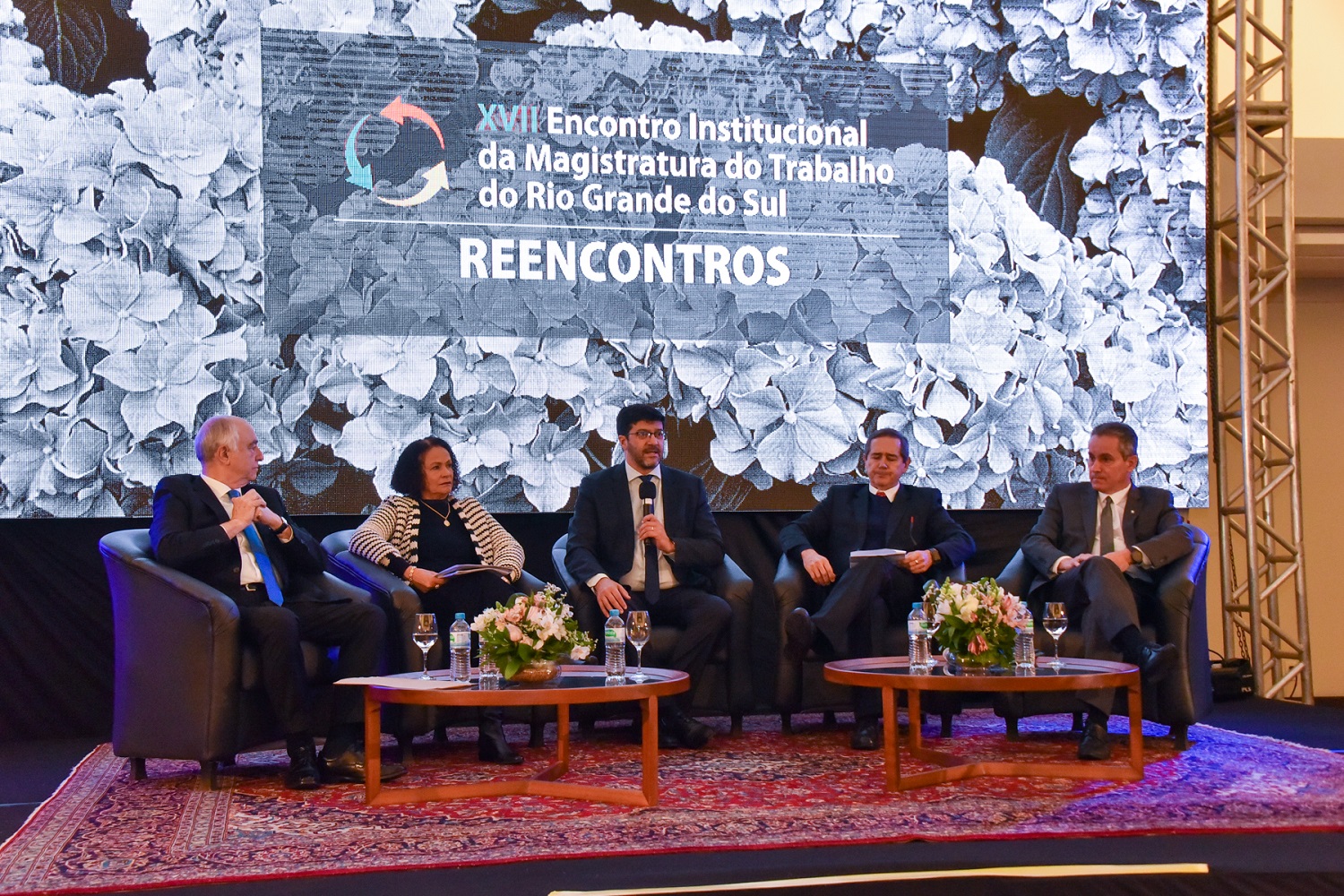Encontro Institucional - Painel de Presidentes-1.jpg
