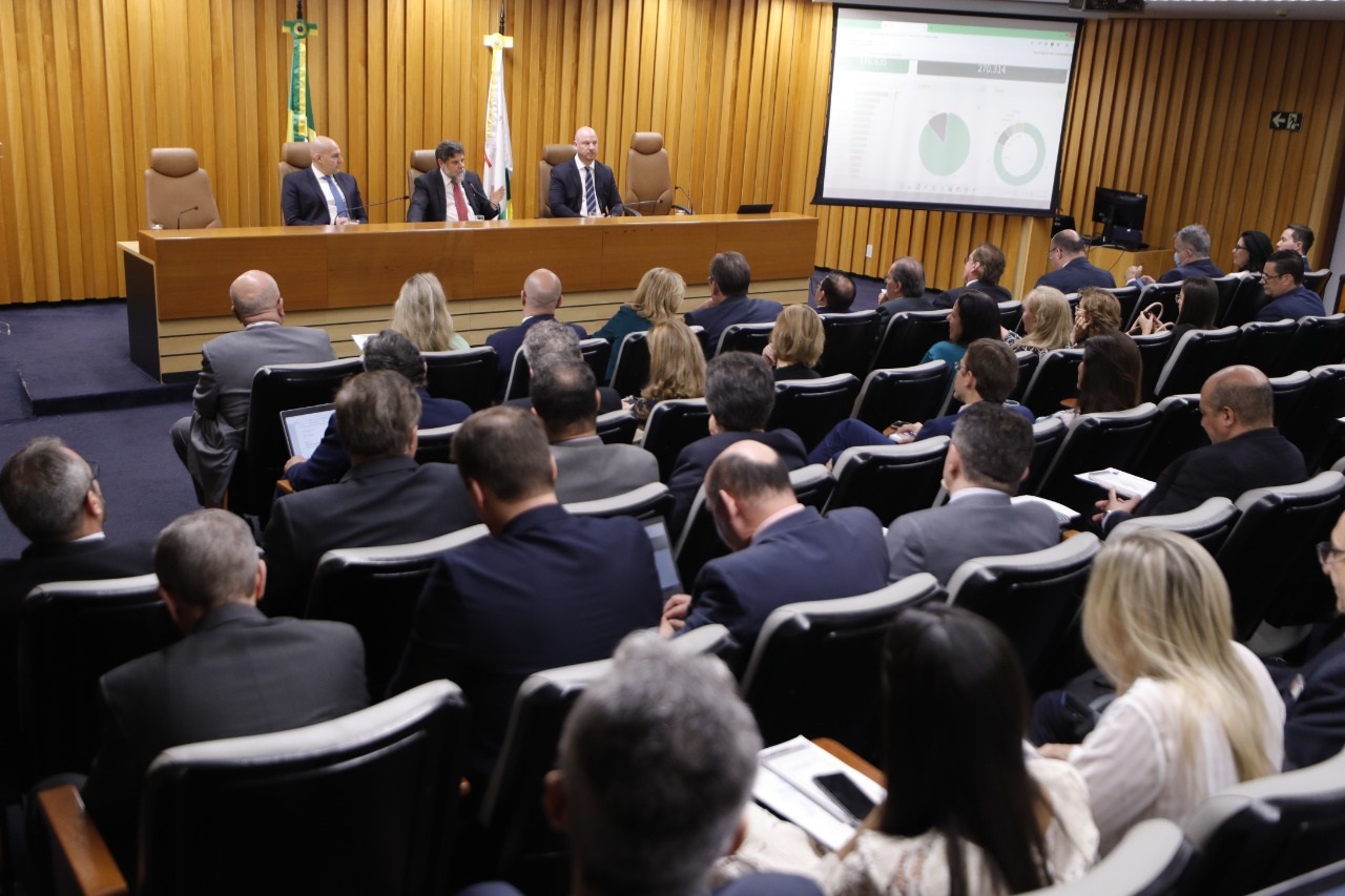 Abertura do evento, com a fala do corregedor-geral da JT, ministro Caputo Bastos.