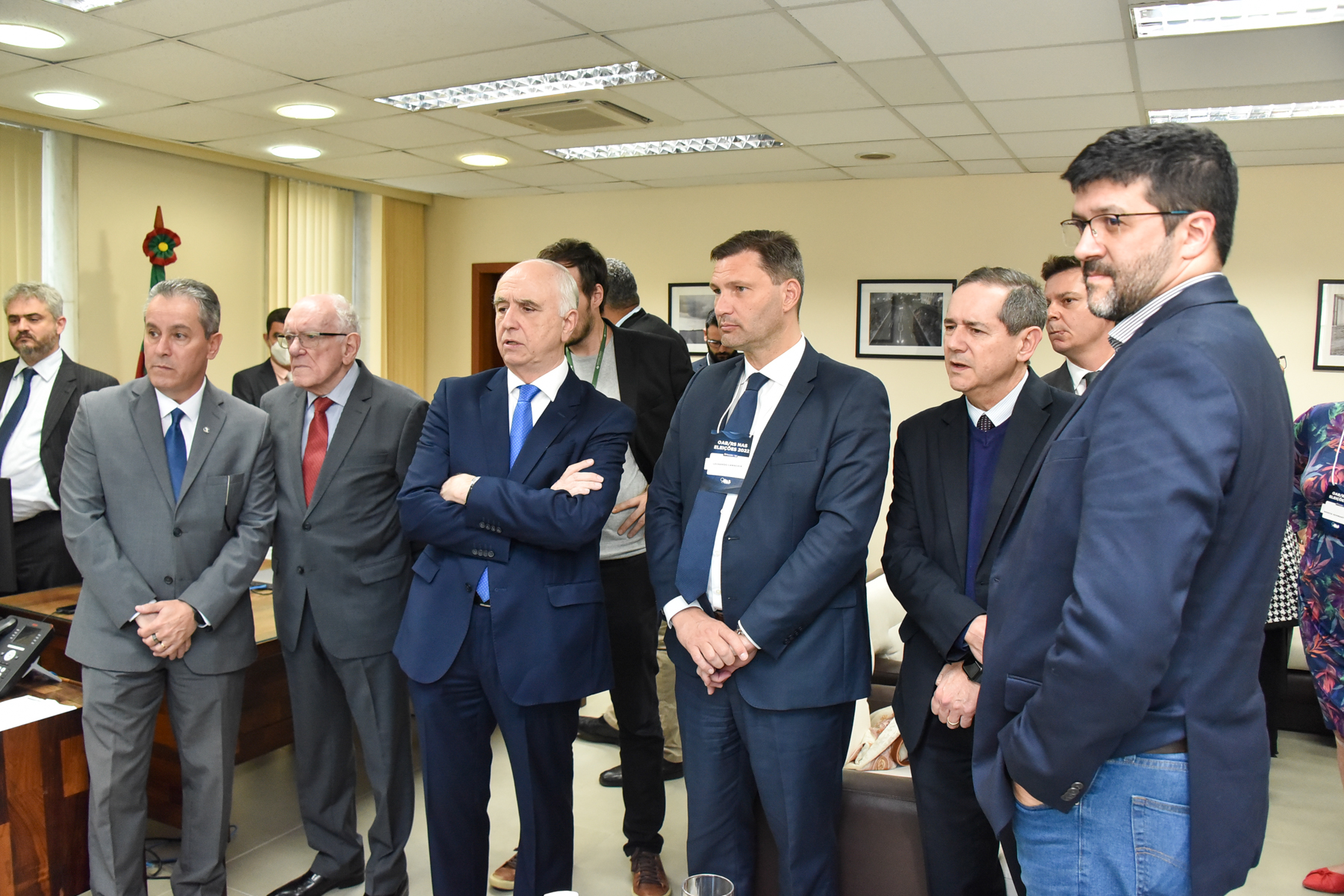 Acompanhamento do início da apuração, no Gabinete do Presidente do TRE-RS