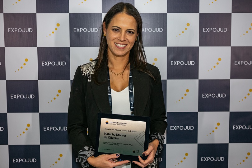 Natacha de Oliveira.