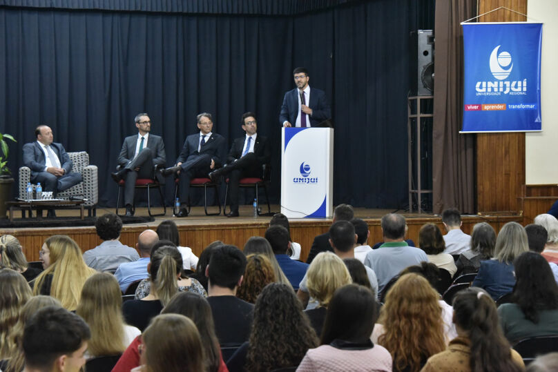 Palestra Unijui