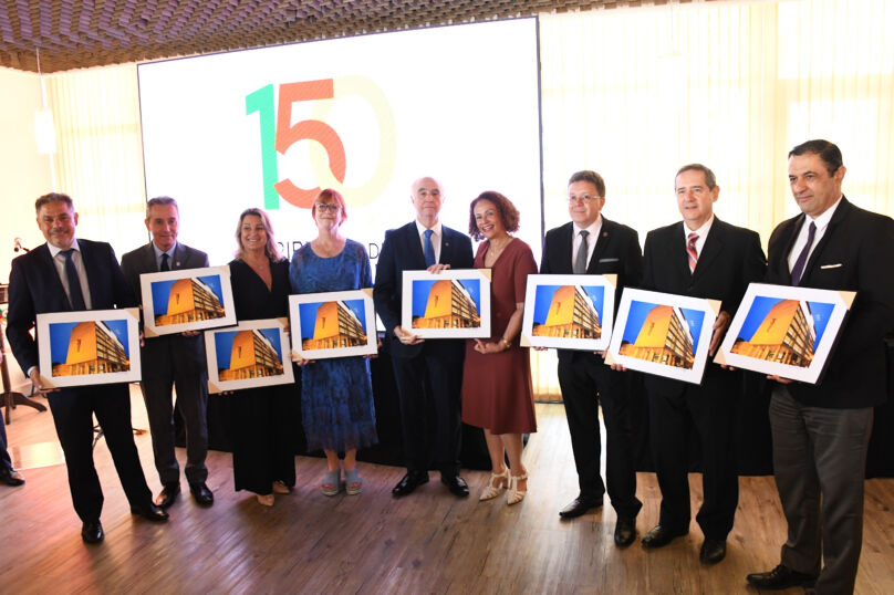 Foto posada de lideranças do sistema de Justiça