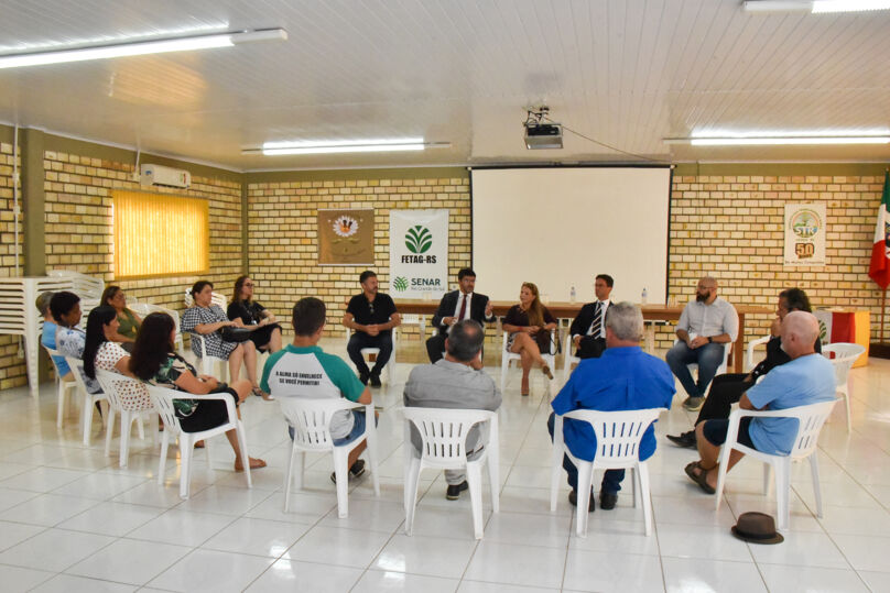 Reunião com entidades de trabalhadores