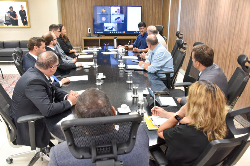 Reunião no Salão Nobre