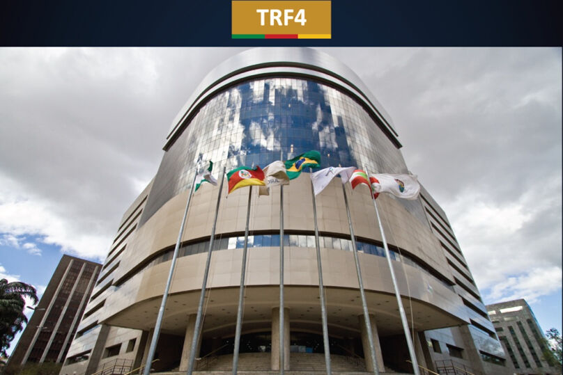 Foto do prédio do TRF-4