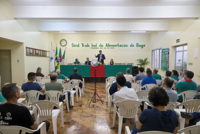 Reunião no STIA