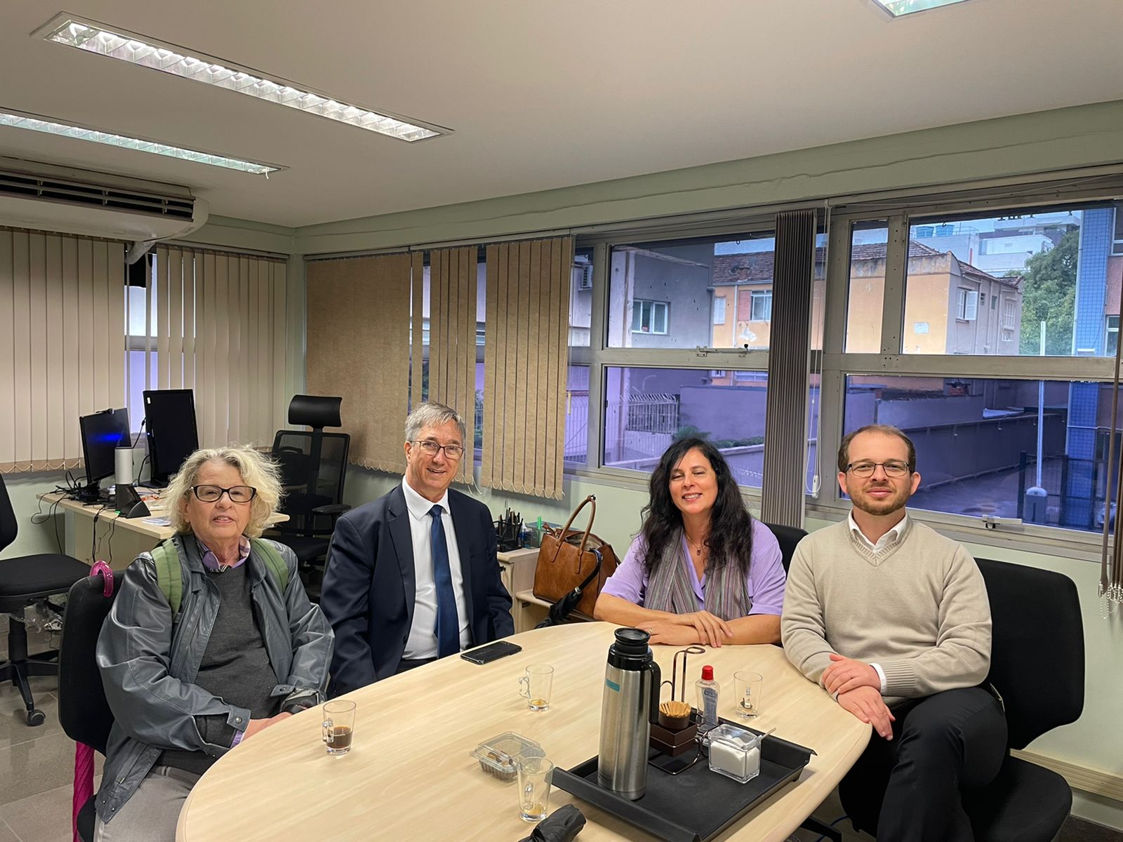 Vania Cunha Mattos, Artur Peixoto San Martin, Luciane Cardoso Barzotto e Felipe Lopes Soares.