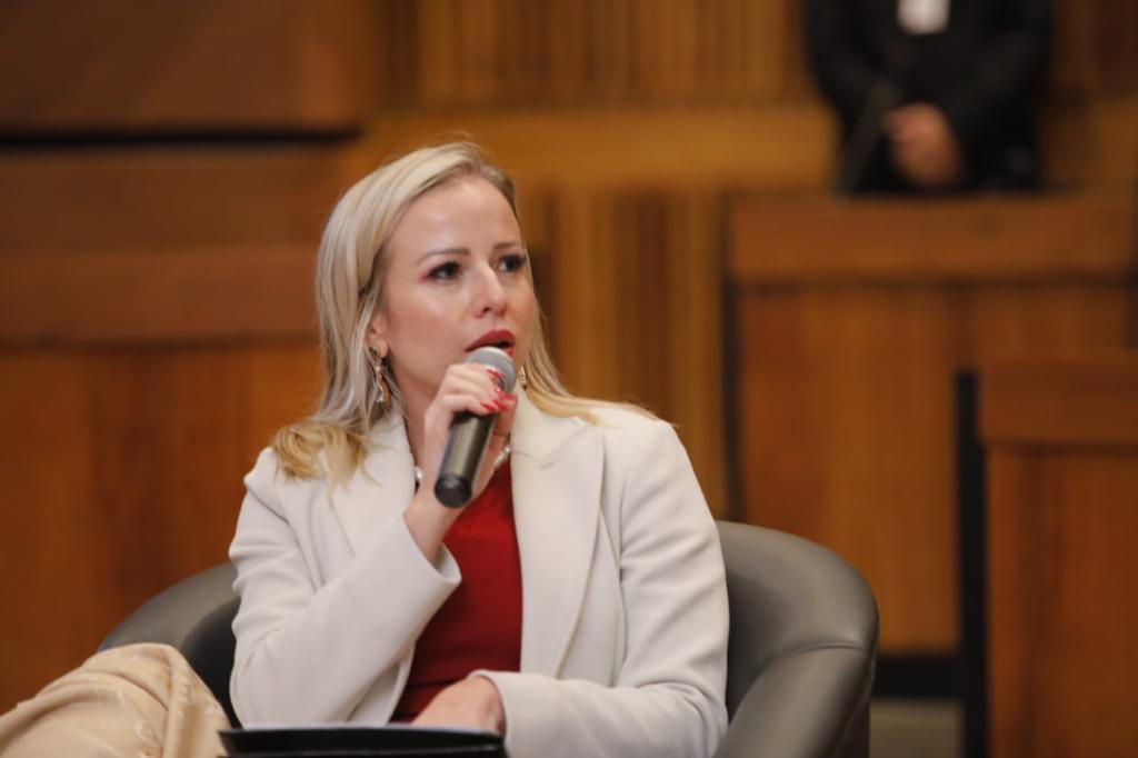 Foto da juíza do Tribunal Regional do Trabalho da 1ª Região (RJ) Roberta Ferme Sivolella..jfif