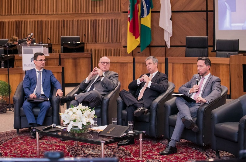 Roda de debate Seminário