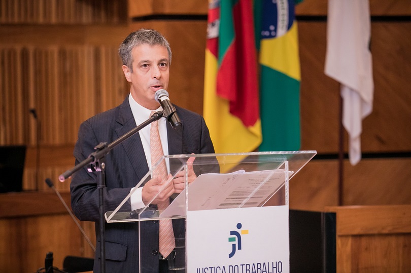 Mauro Pereira Martins na roda