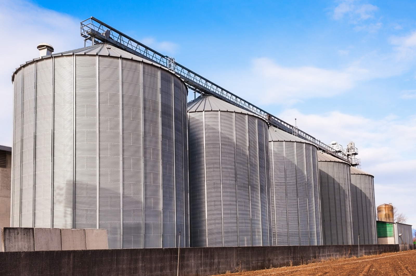 Foto de silos agrícolas Foto de silos agrícolas