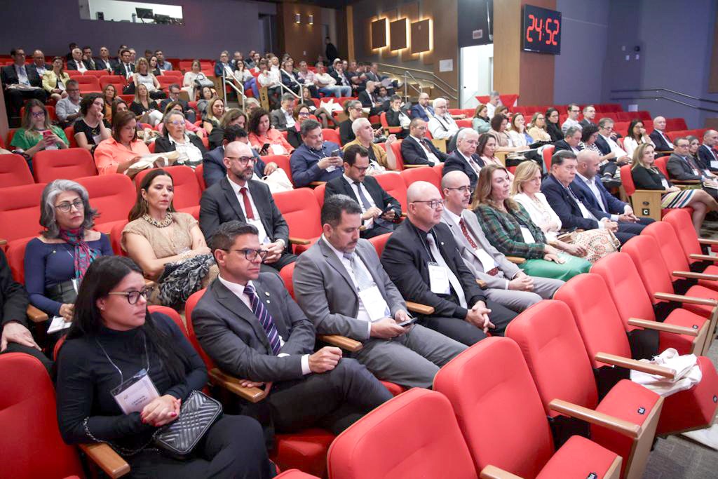 Evento aconteceu no auditório do Ministério Público e reuniu magistrados dos TRTs do Sul