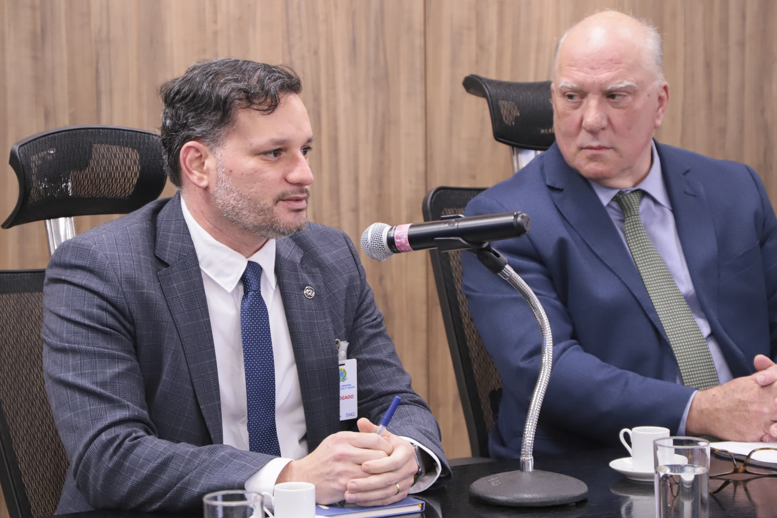 Martins Costa e  Melquizedek 