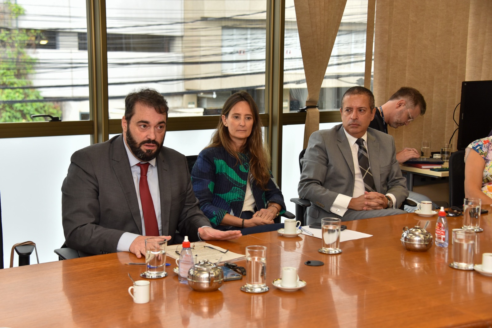 Foto des. Alexandre, juíza Luciana e procurador Marcelo.jfif