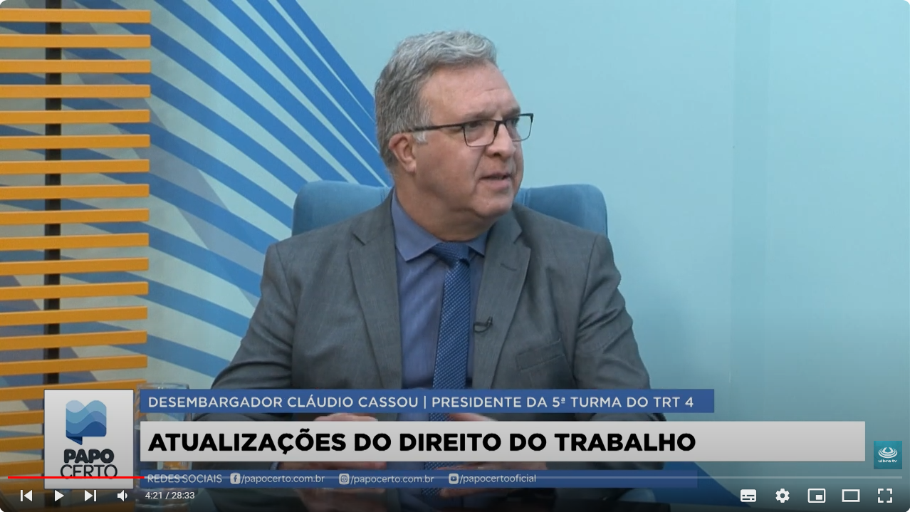 Imagem do Des. Cassou concedendo a entrevista no programa.