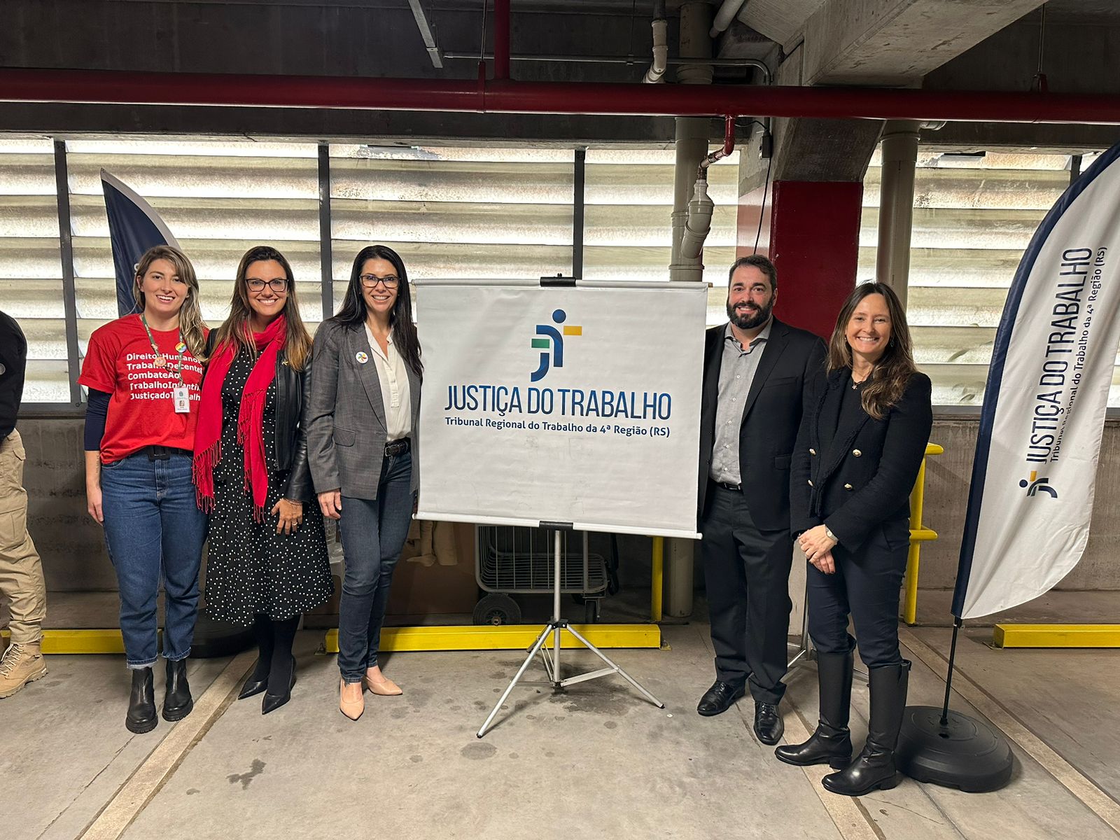 Anita de Jesus, Carolina Gralha, Aline Fagundes, Alexandre Cruz e Luciana Xavier