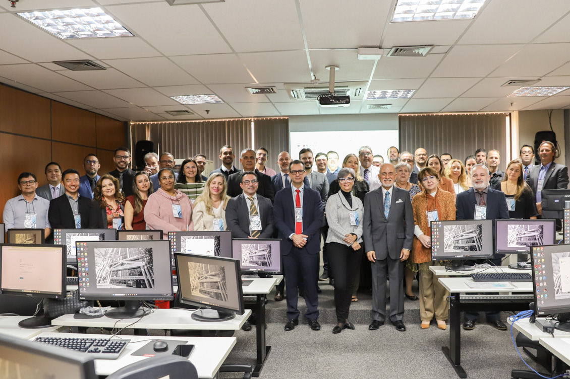 Foto reunião TRTs.jpg