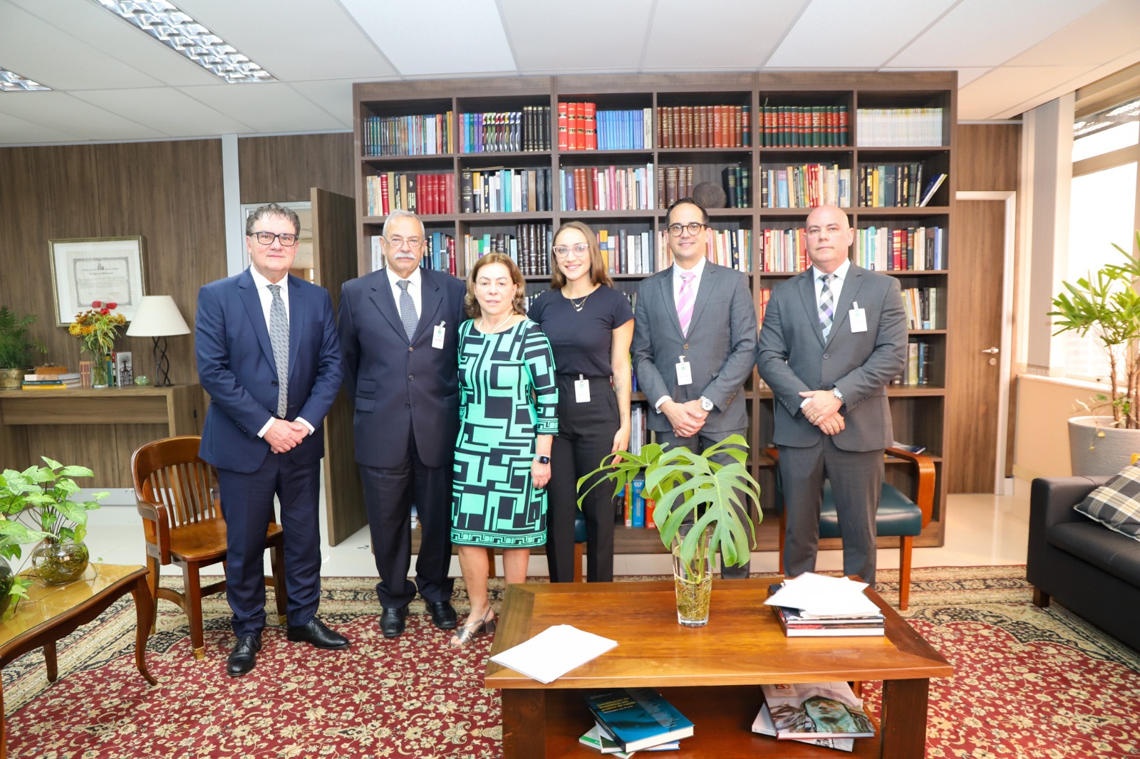 Evandro Krebs, João Alberto Montes, Ministra Dora, Bruna Kilppe, Giovanni Forneck e Ivo Martini Jr.