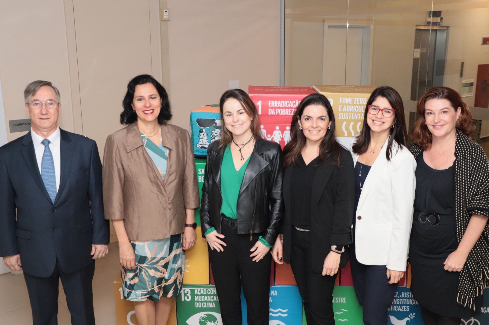 Foto posada dos participantes.