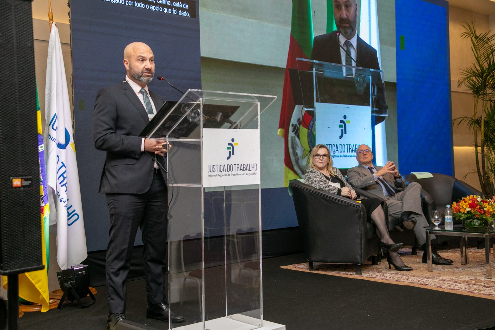 Des. Fabiano Beserra